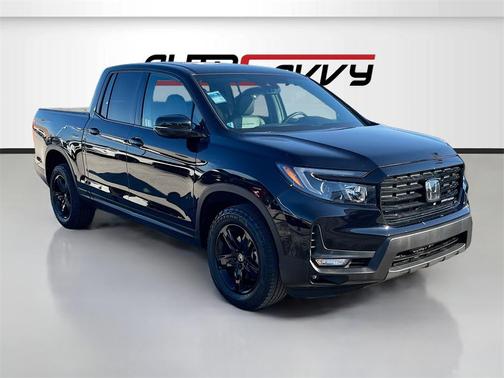 2023 Honda Ridgeline Black