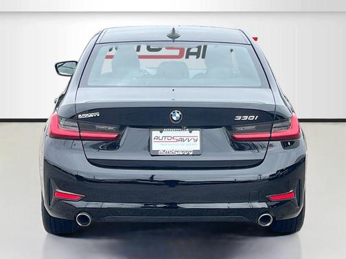 2021 BMW 330 330i
