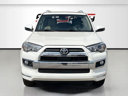 Blizzard Pearl 2020 Toyota 4Runner Limited
