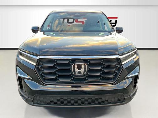 Dark Blue 2025 Honda Pilot EX-L