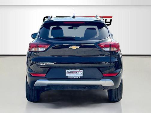 Mosaic Black Metallic 2025 Chevrolet Trailblazer LT