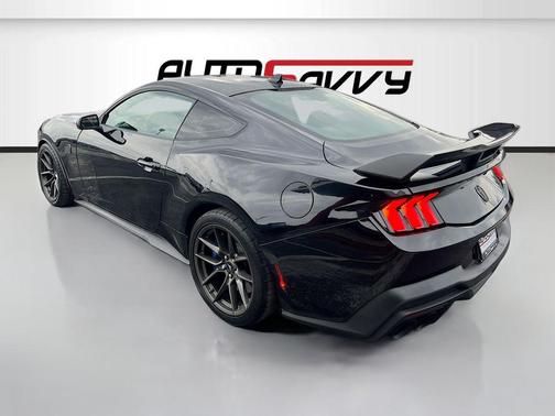 2024 Ford Mustang Dark Horse Fastback