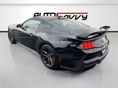 2024 Ford Mustang Dark Horse Fastback