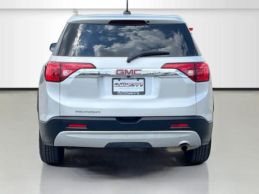 Quicksilver Metallic 2019 GMC Acadia SLE-1
