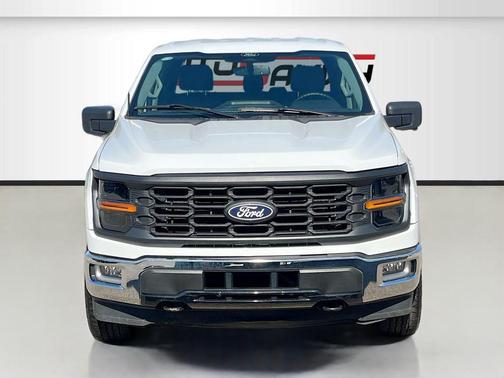 Oxford White 2024 Ford F-150 XLT