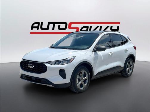 Space Silver Metallic 2025 Ford Escape ST-Line