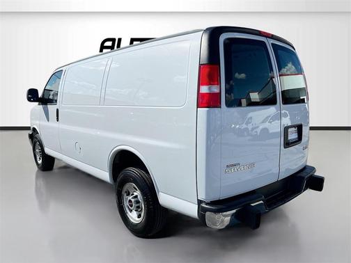 2024 GMC Savana 2500 Work Van