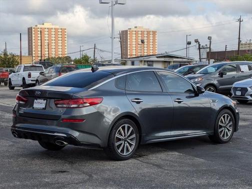 2020 Kia Optima EX