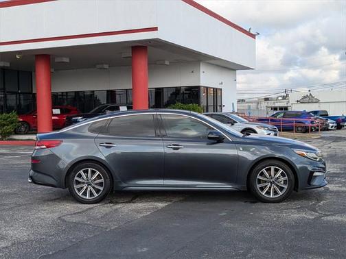 2020 Kia Optima EX