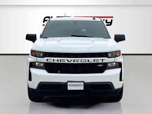 Summit White 2021 Chevrolet Silverado 1500 Custom