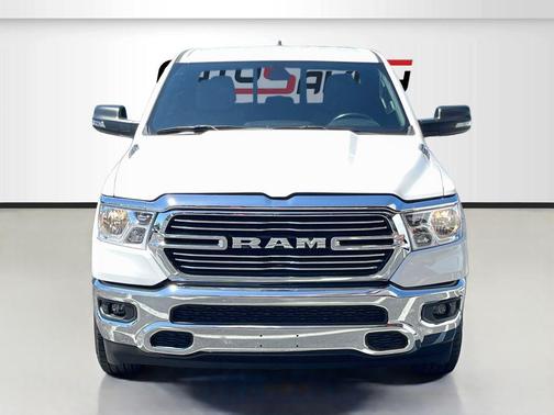 Bright White Clearcoat 2023 RAM 1500 Big Horn/Lone Star