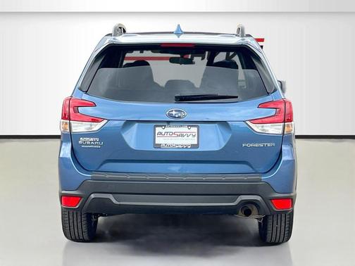 Horizon Blue Pearl 2022 Subaru Forester Premium