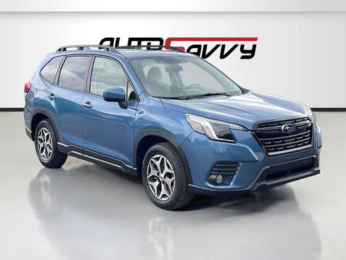 Horizon Blue Pearl 2022 Subaru Forester Premium