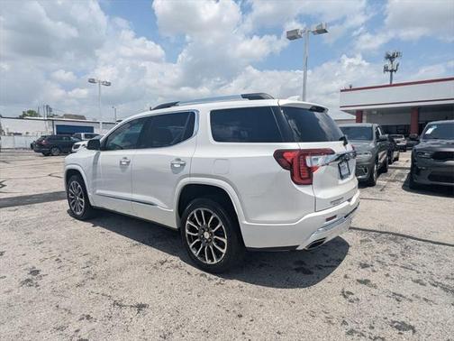 2021 GMC Acadia Denali