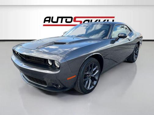 Granite Pearlcoat 2023 Dodge Challenger SXT