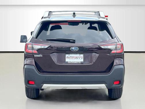 2024 Subaru Outback Touring