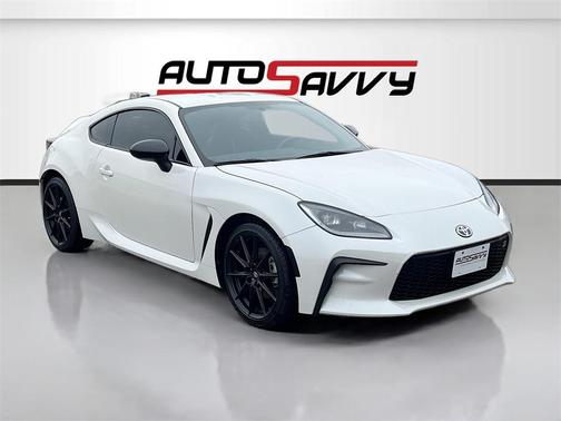 2025 Toyota GR86 Premium