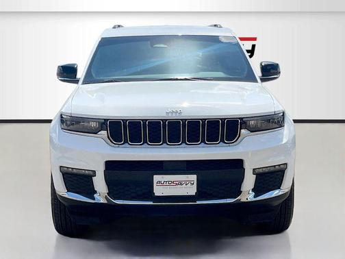 Bright White Clearcoat 2024 Jeep Grand Cherokee L Limited