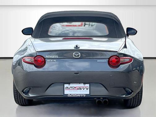 2022 Mazda MX-5 Miata Grand Touring