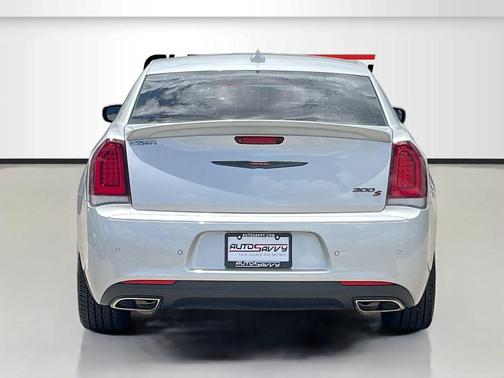 Gloss Black 2021 Chrysler 300 S