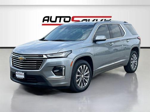 Sterling Gray Metallic 2023 Chevrolet Traverse Premier