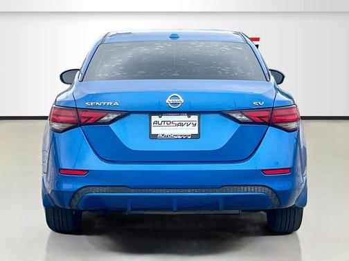 Electric Blue Metallic 2020 Nissan Sentra SV