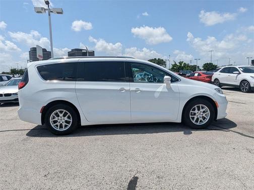 2021 Chrysler Pacifica Touring L