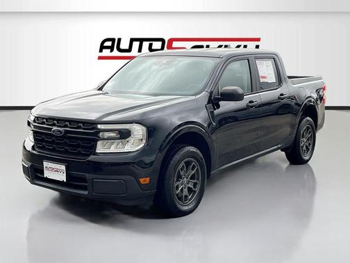 Shadow Black 2023 Ford Maverick XL