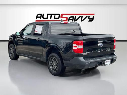 Shadow Black 2023 Ford Maverick XL