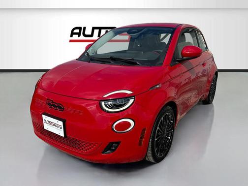 2024 FIAT 500e INSPI(RED) FWD