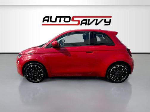 2024 FIAT 500e INSPI(RED) FWD