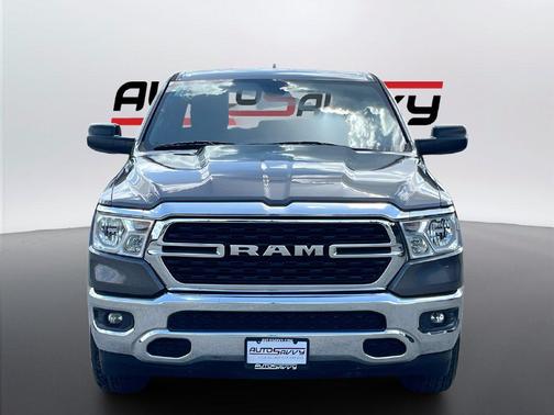 Granite Crystal Metallic Clearcoat 2022 RAM 1500 Big Horn/Lone Star