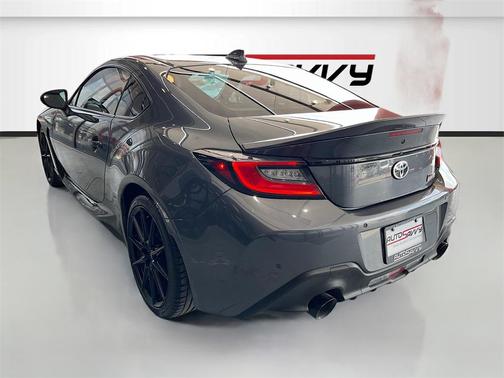 2024 Toyota GR86 Premium