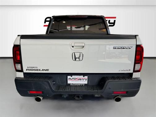 2022 Honda Ridgeline Black