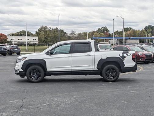 2022 Honda Ridgeline Black
