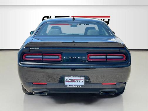 Pitch Black Clearcoat 2022 Dodge Challenger R/T Scat Pack