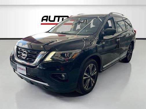 2020 Nissan Pathfinder Platinum 2WD