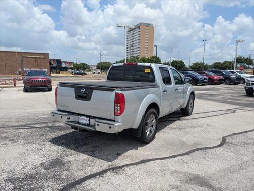 2021 Nissan Frontier SV
