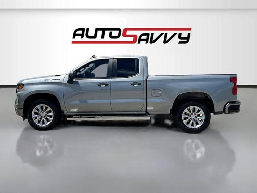 Sterling Gray Metallic 2023 Chevrolet Silverado 1500 Custom