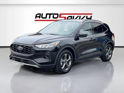 Agate Black Metallic 2025 Ford Escape ST-Line