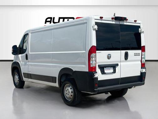 Bright White Clearcoat 2023 RAM ProMaster 2500 Base