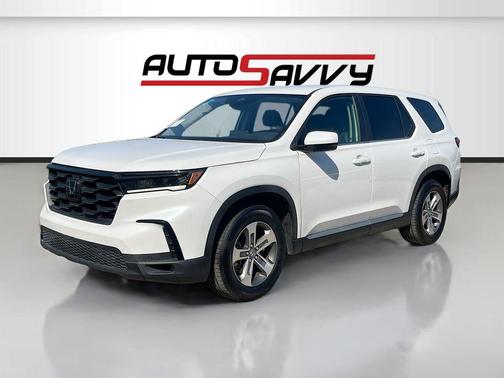 Platinum White 2023 Honda Pilot AWD EX-L 7 Passenger