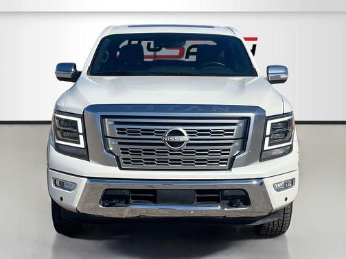 2024 Nissan Titan Platinum Reserve