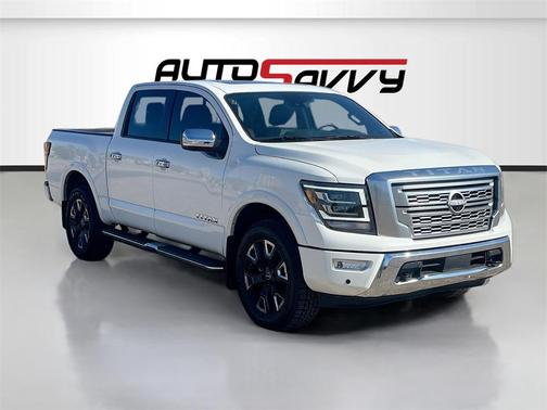 2024 Nissan Titan Platinum Reserve