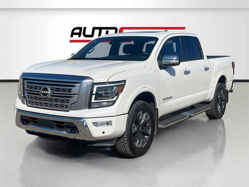 2024 Nissan Titan Platinum Reserve