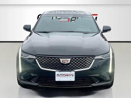 2024 Cadillac CT4 Luxury