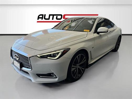 2018 INFINITI Q60 3.0T LUXE