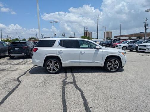 2018 GMC Acadia Denali