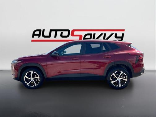 Crimson Metallic 2025 Chevrolet Trax FWD 1RS
