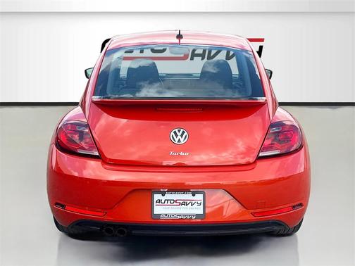 2019 Volkswagen Beetle 2.0T S